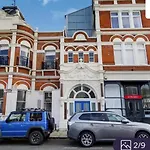Stunning 1-Bed Apartment In London